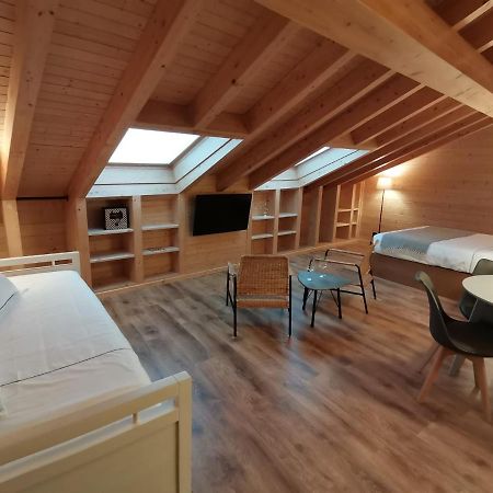 Apartamentos La Casina De Los Musicos Pola de Siero ภายนอก รูปภาพ