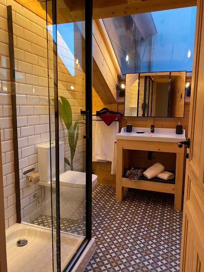 Apartamentos La Casina De Los Musicos Pola de Siero ภายนอก รูปภาพ