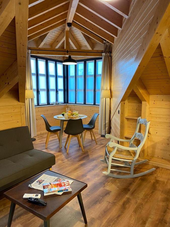 Apartamentos La Casina De Los Musicos Pola de Siero ภายนอก รูปภาพ